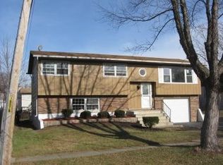 1755 225th Pl, Sauk Village, IL 60411