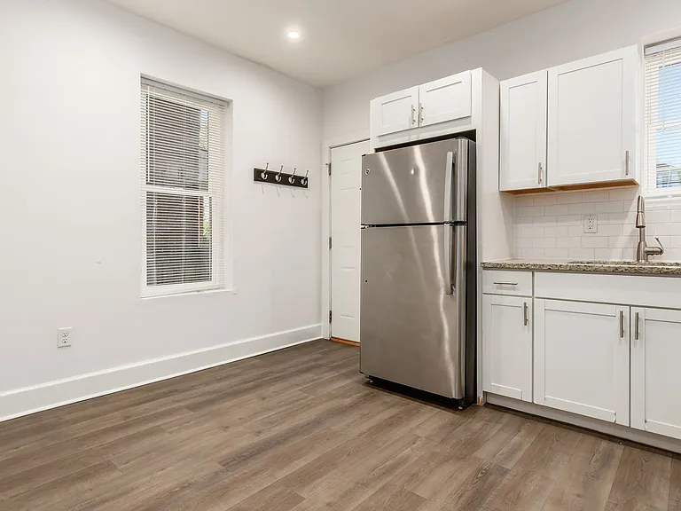 411 Morrison Ave #411 — Photo 13