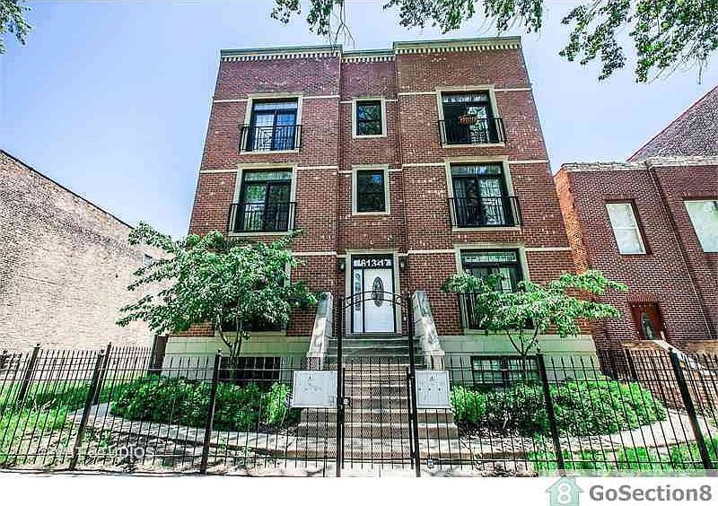 1st image of 4613 S Langley Ave #3S