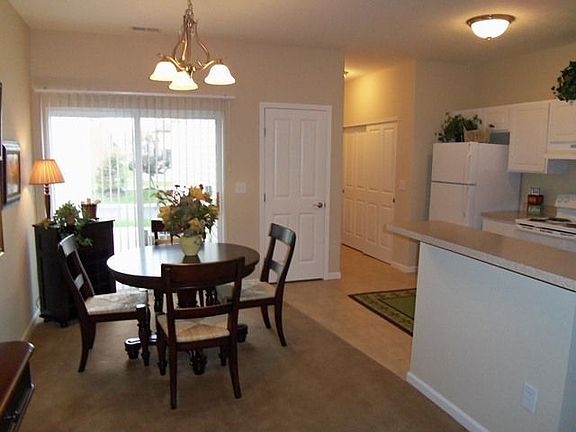 Open Dining with Patio View