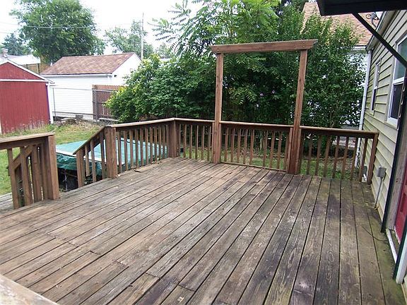 4th image of 1433 Elmdale Dr