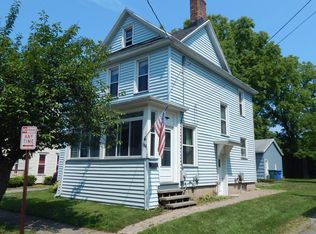 52 Upton Pl, Rochester, NY 14612