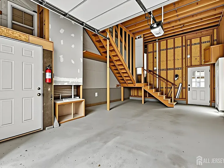262 Prospect Ave — Photo 33