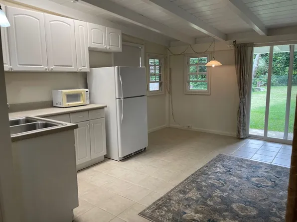 1023 Lunaai St, Kailua, HI 96734