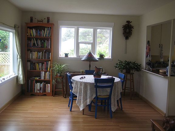 dining room/area