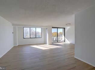 5225 Pooks Hill Rd APT 911N, Bethesda, MD 20814