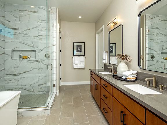 Sky House Plan 2X Bathroom