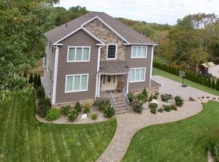 116 Adams St, Agawam, MA 01001