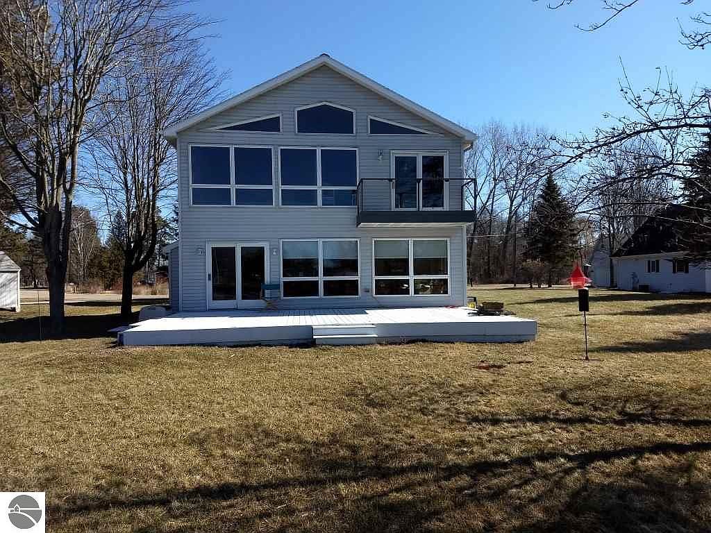 648 S Burt St, Au Gres, MI 48703 Zillow