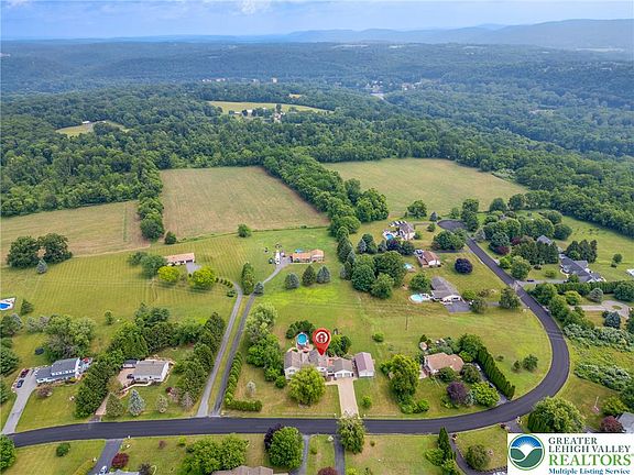 5th image of 210 Frutchey Ct
