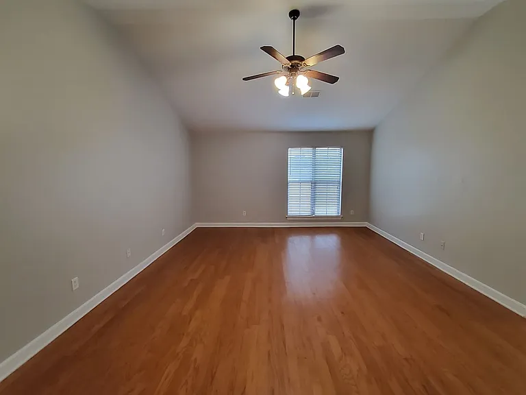8898 Rasco Hills Cv — Photo 8