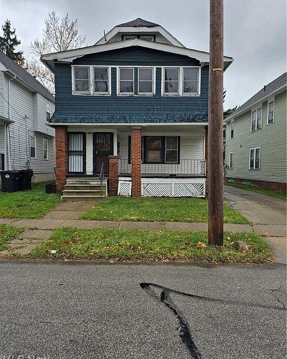 1st image of 3658 E 143rd St