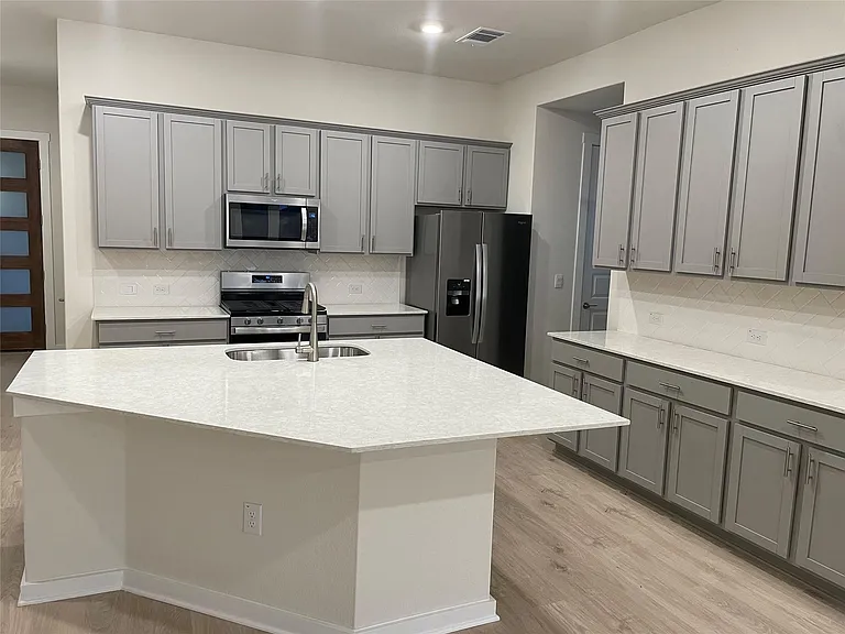 1905 Armitas Ter — Photo 13