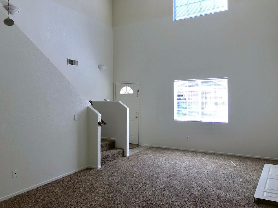 2nd image of 1212 N Denair Ave
