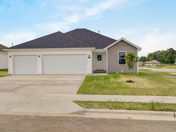 2487 E Beagle Street, Republic, MO 65738