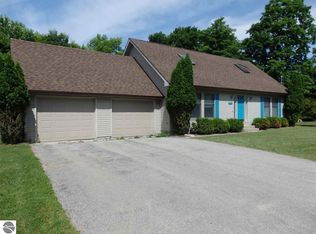 12356 Ronning St, Bear Lake, MI 49614