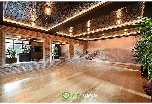 Rented by The KCI Group | media 14