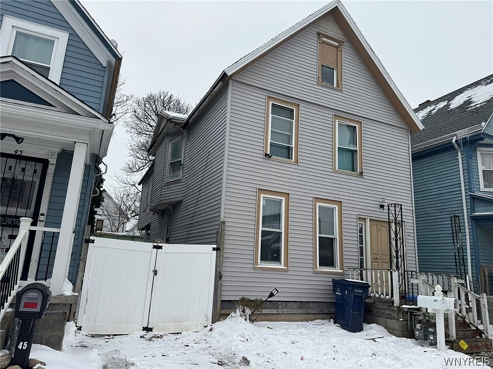 1st image of 43 Boyd St