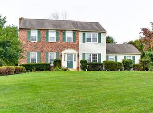 101 Stephen Dr, Downingtown, PA 19335