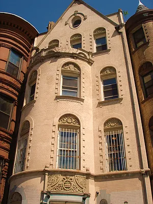 Rented by HOTPROPERTY NYC LLC | media 1