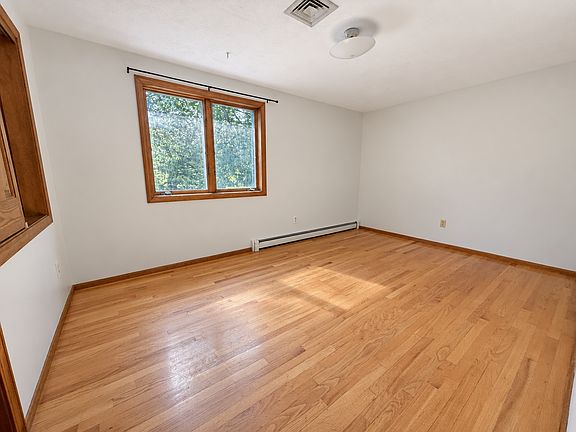 5th image of 39 Ingleside Rd