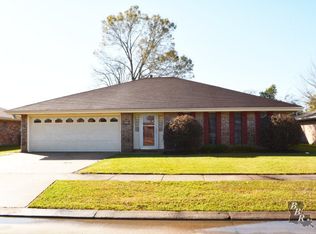 413 Nederland Dr, Houma, LA 70360