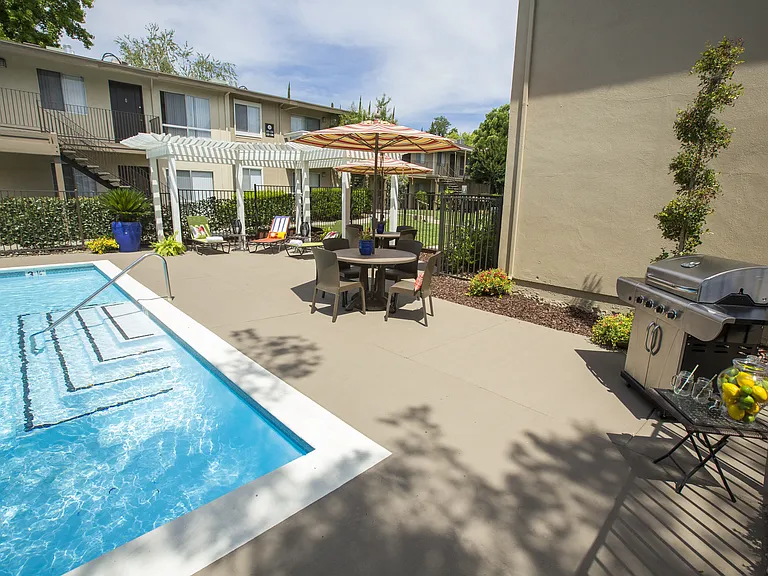 Abby Creek Apartments — Photo 11