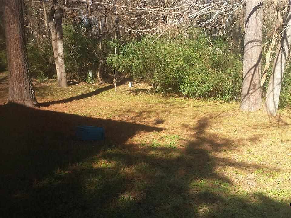 2nd image of 1908 Peppertree St