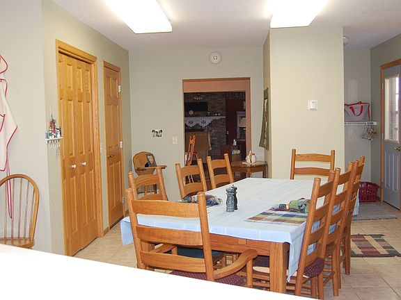 5th image of 27777 260th St