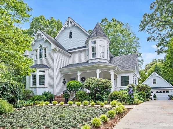 5946 Millbury Ct, Charlotte, NC 28211