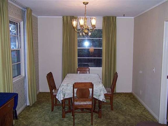 5th image of 1819 Davison Ave