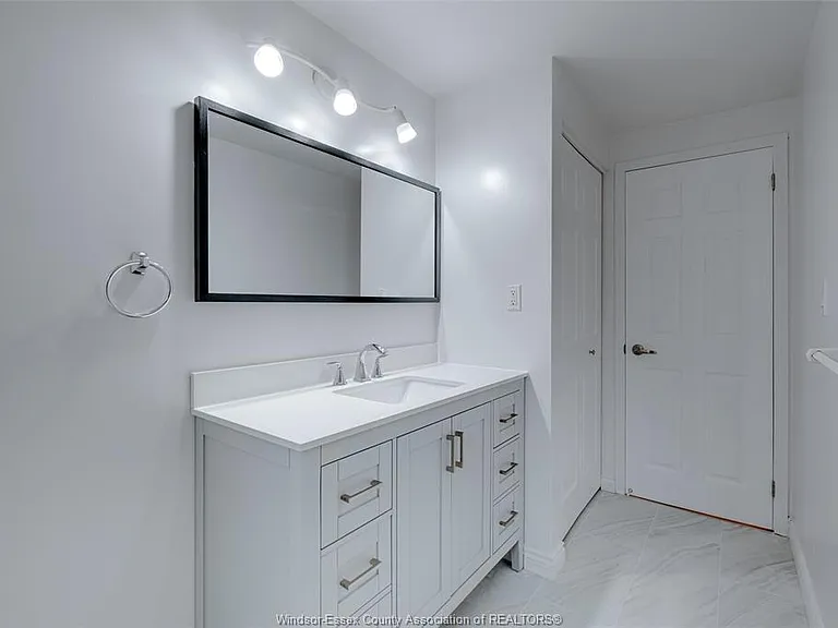 398 Brighton Rd — Photo 35