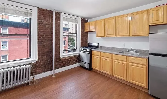 Rented by Corcoran | media 7