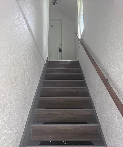 208 S 2nd St #3 — Photo 3