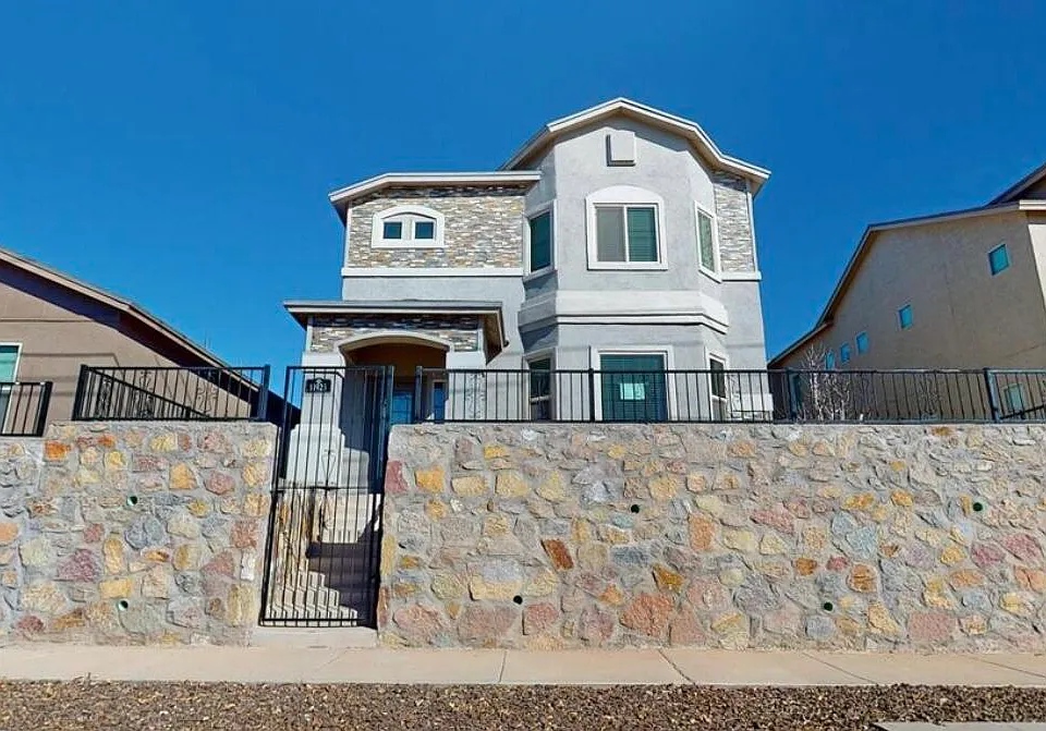 14925 Pebble Hills Blvd