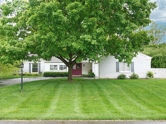 3rd image of 3775 Saint Andrews Dr