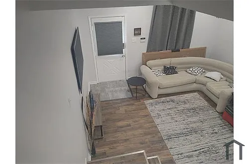 633 Carriagehouse Ln Photo 1