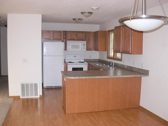 2nd image of 1038 Bristol Ave NW