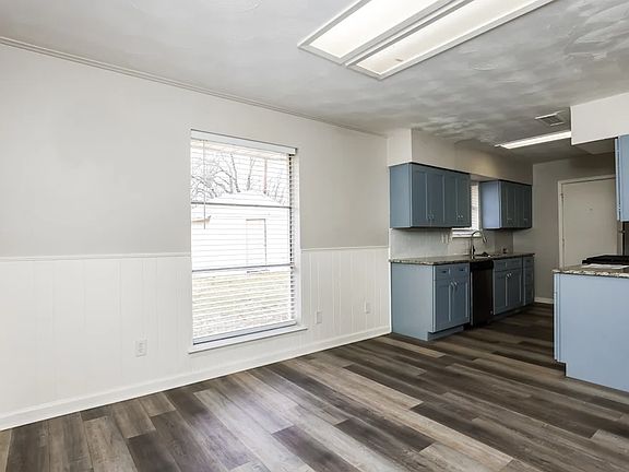 5th image of 2310 Narobi Pl #21