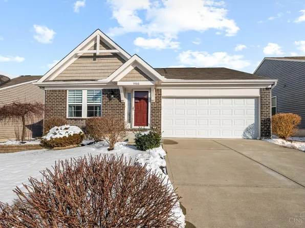 5586 Castle Dr, South Lebanon, OH 45065