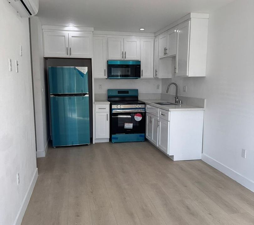 1st image of 6623-6627 Kraft Ave #6627-3/4