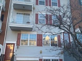 72 Vaughan Dr #905, Newark, NJ 07103
