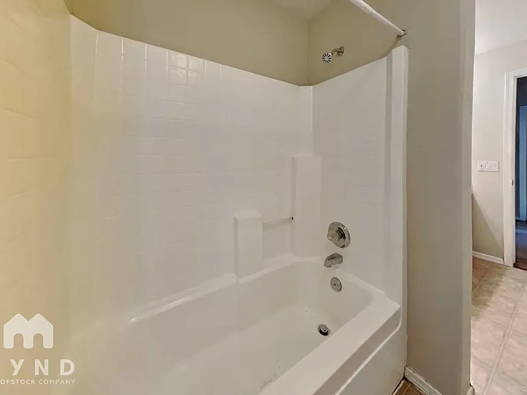 3310 W Tina Ln — Photo 17