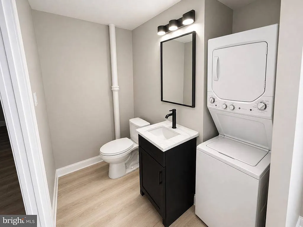 4601 Strauss Ave — Photo 3