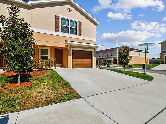 3rd image of 13103 Logan Captiva Ln