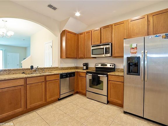 2nd image of 20634 Maxim Pkwy