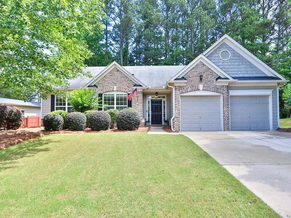 6056 Gentlewind Ct, Powder Springs, GA 30127