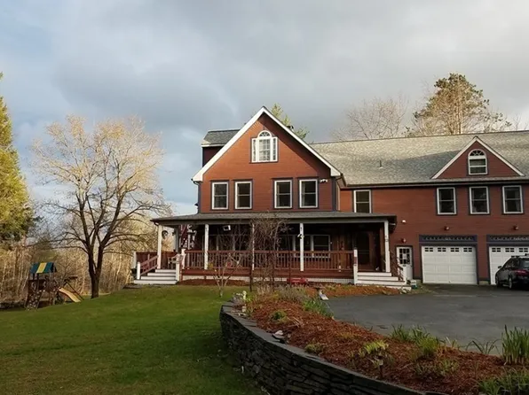 18 W Shore Dr, Goshen, MA 01032