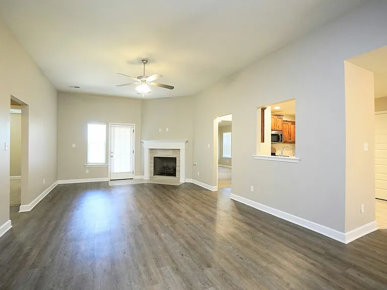 1337 Benjamin Harrison Dr — Photo 8