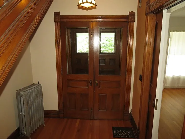54 W 5th St — Photo 15